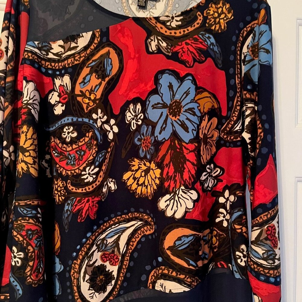 Floral top by Melissa Paige in size Petite XL